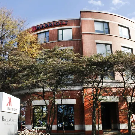 Courtyard By Marriott Chicago At Medical District-Uic
