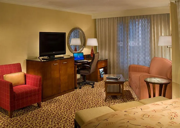 Courtyard By Marriott At Medical District-uic 3*