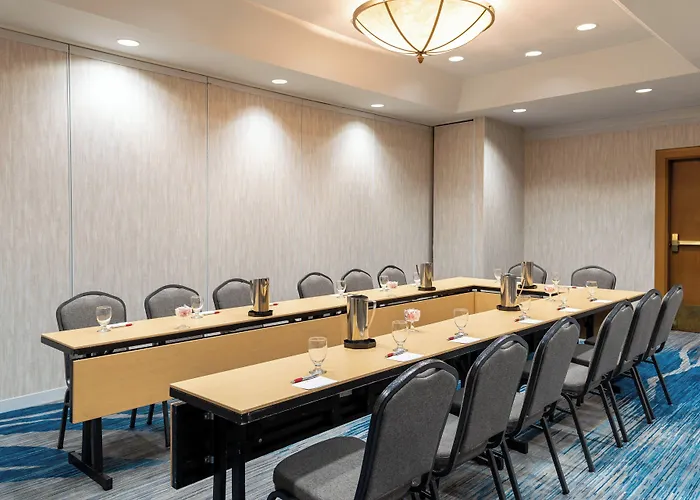 Hotel Courtyard By Marriott At Medical District-uic