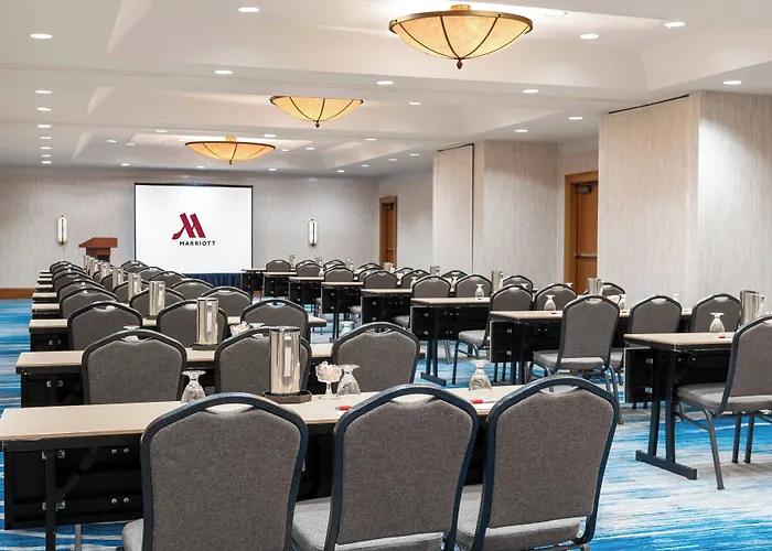 Courtyard By Marriott At Medical District-uic Hotel Chicago