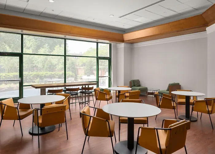 Hotel Courtyard By Marriott At Medical District-uic Chicago