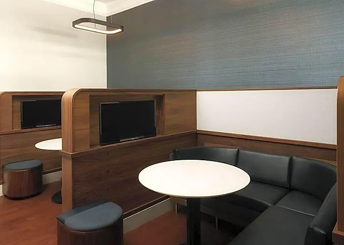 Courtyard By Marriott At Medical District-uic Hotel Chicago