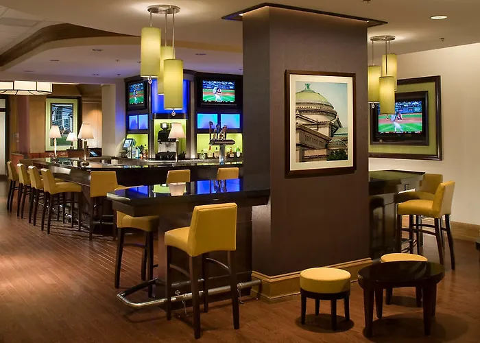 Courtyard By Marriott At Medical District-uic Hotel